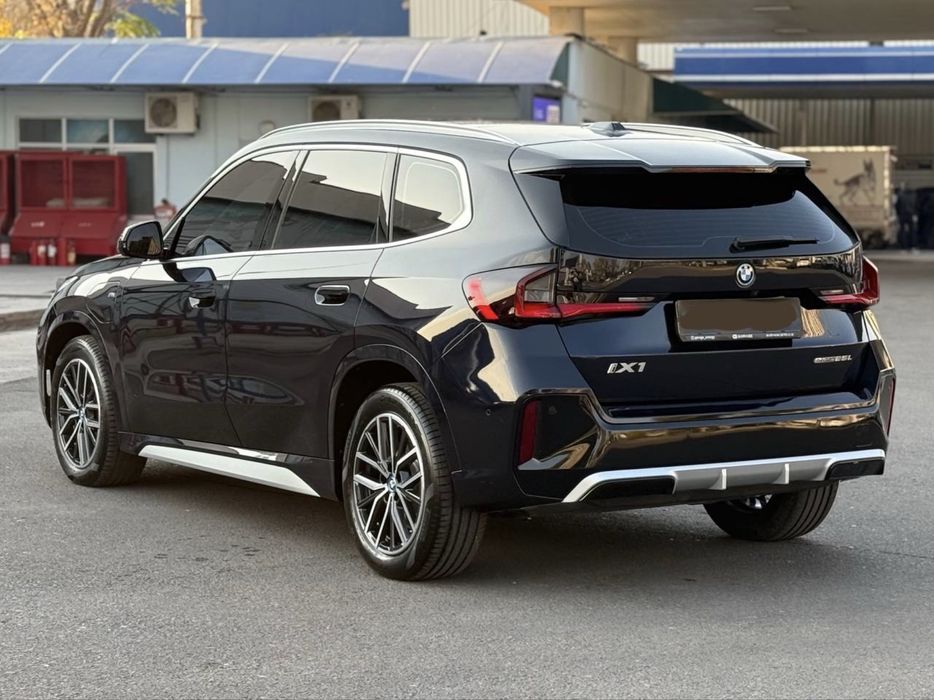 BMW iX1 25L MSport
