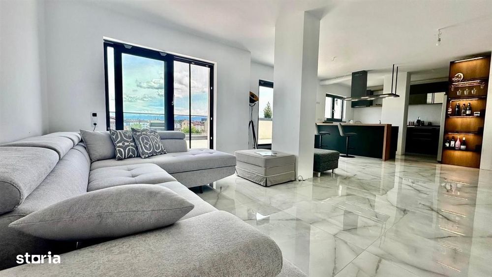 Penthouse cu terasa spectaculoasa si vedere panoramica - Turnisor