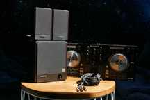 Numark Mixtrack Pro 3 + Boxe Microlab FC330 + Cablu 5 m