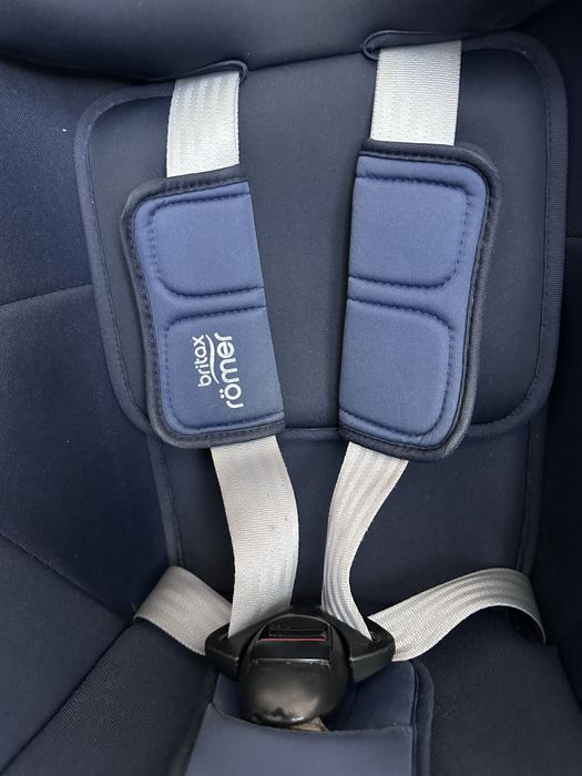 Scaun auto rotativ Britax Romer Dualfix M i-size