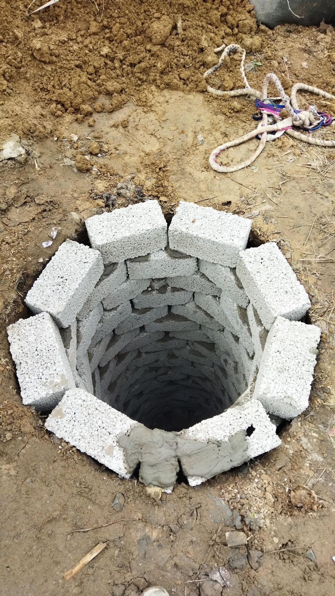 Urachi: Ura Patkop Tunel Tiranshe