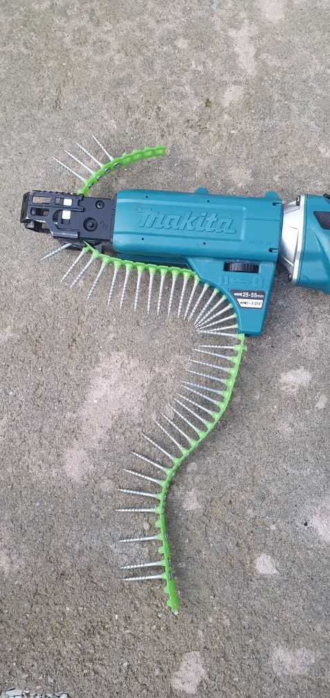 Autofiletanta rigips Makita DFS452