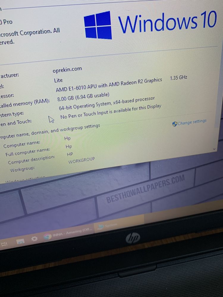 Laptop Hp Slim display mare 17,3 led,8gb ram,SSD 130gb m,cu incarcator