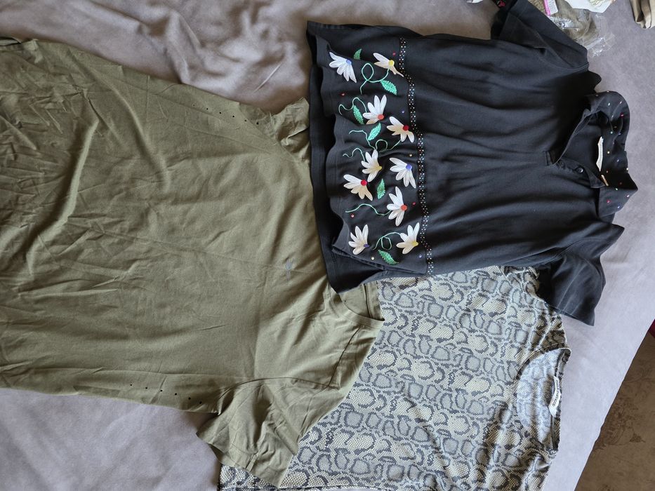 Футболки L размер