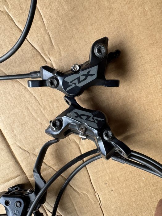 Set frane Shimano SLX 4 pistoane  BR-M7120  bicicleta