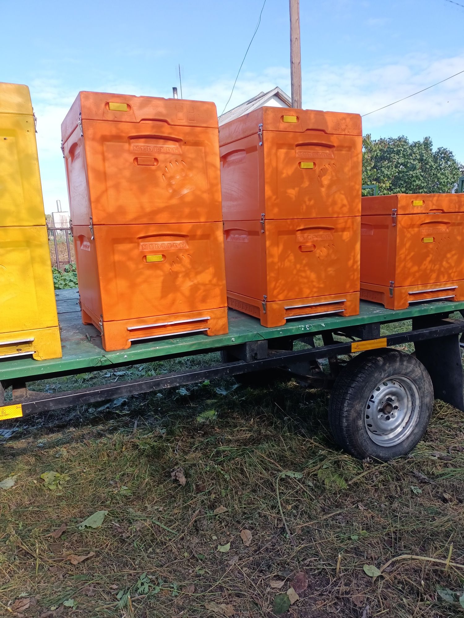 Продам улья и все для начинаюших пчеловодов