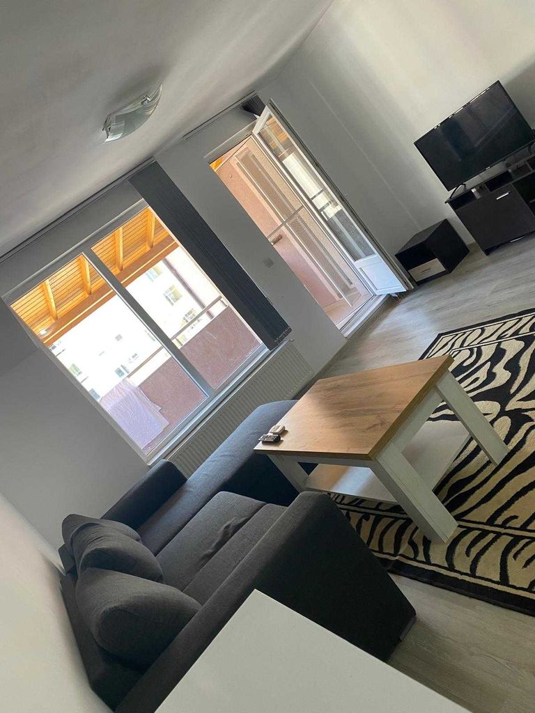 Дава се под наем Двустаен апартамент в Пловдив, Каменица 1 - 87 кв.м за 408 € - Снимка #9