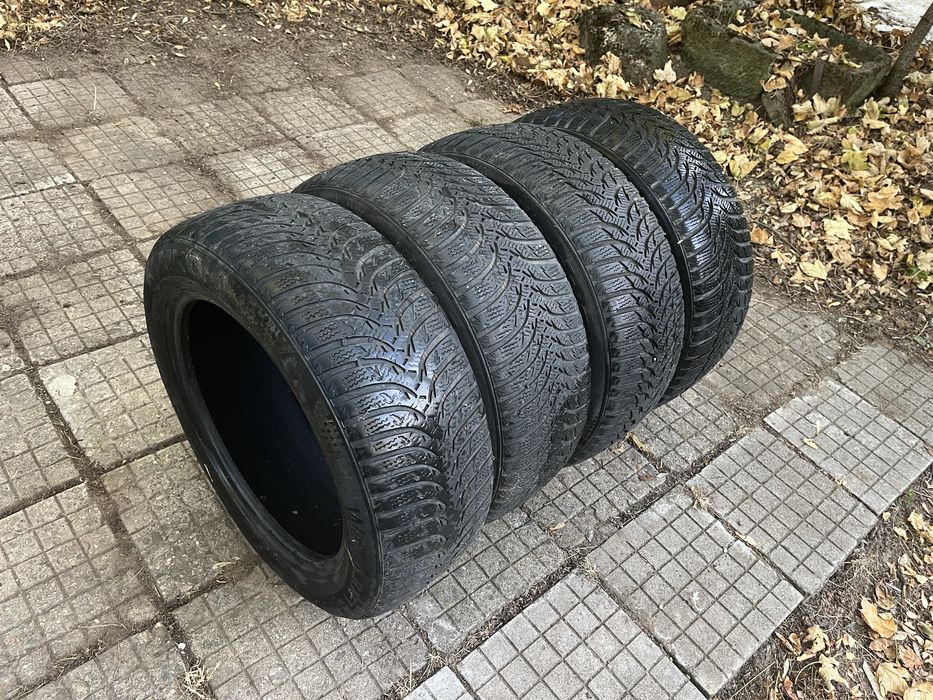 Зимни гуми 205/55/16  4бр