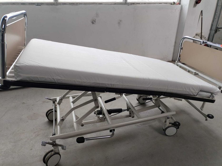 Pat medical mecanic 2 sectiuni – reglaj spatar si inaltime