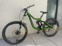 Bicicleta Downhill Kona Operator 2013, marimea M