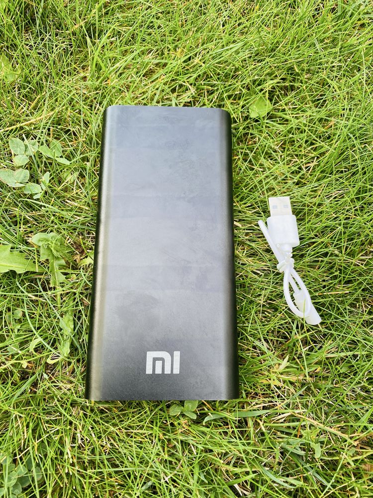 Преносима външна батерия Xiaomi Mi Power Bank 20800mAh
