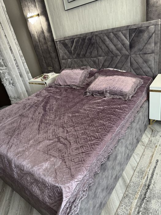 Продается кровать с матрасом