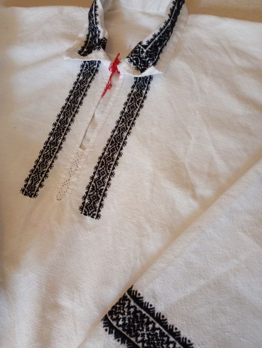 Cămașă națională cu poale și ițari