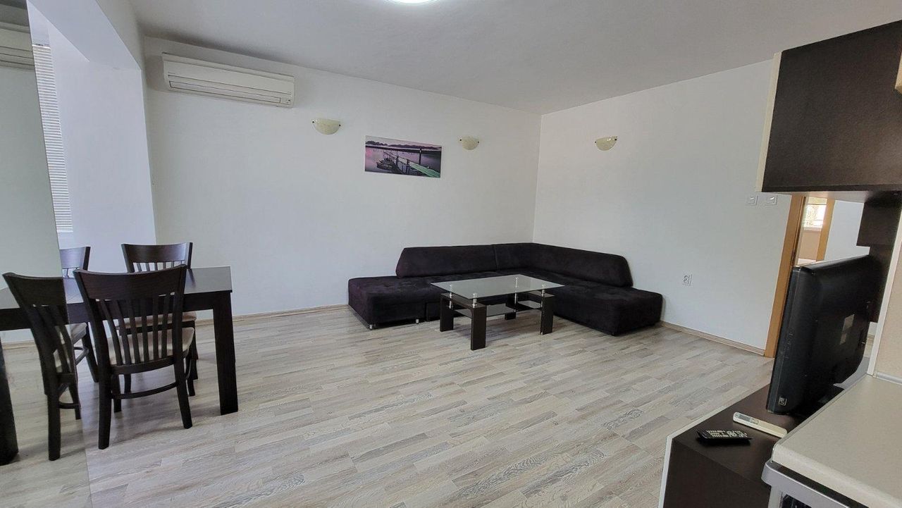 Дава се под наем Тристаен апартамент в Пловдив, Каменица 1 - 100 кв.м за 575 € - Снимка #1