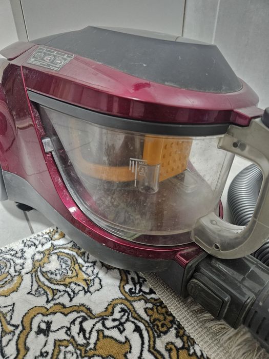Продам пылесос LG