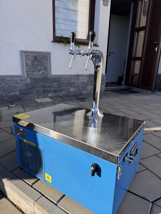 Dozatoare pentru vin/suc/bere. Racesc de la 40 litri pe ora