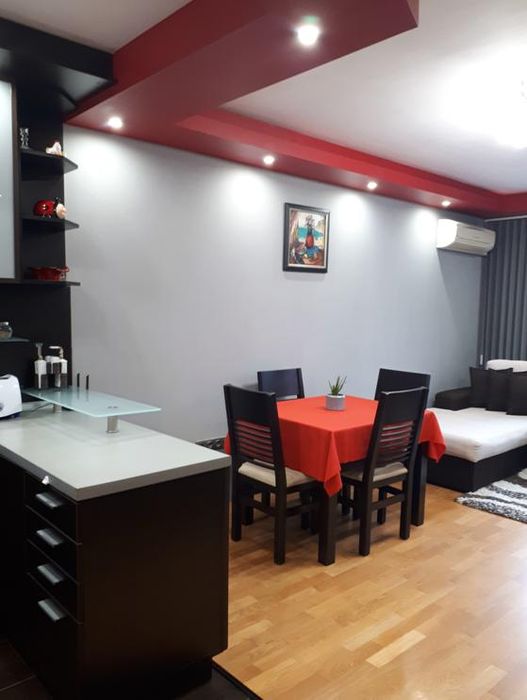 Дава се под наем Двустаен апартамент в София, Редута - 52 кв.м за 599 € - Снимка #1