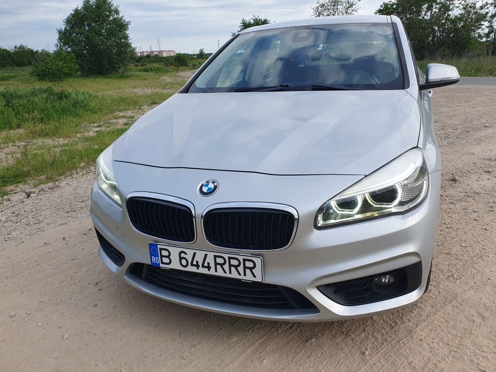 Vând BMW 218D din 2015