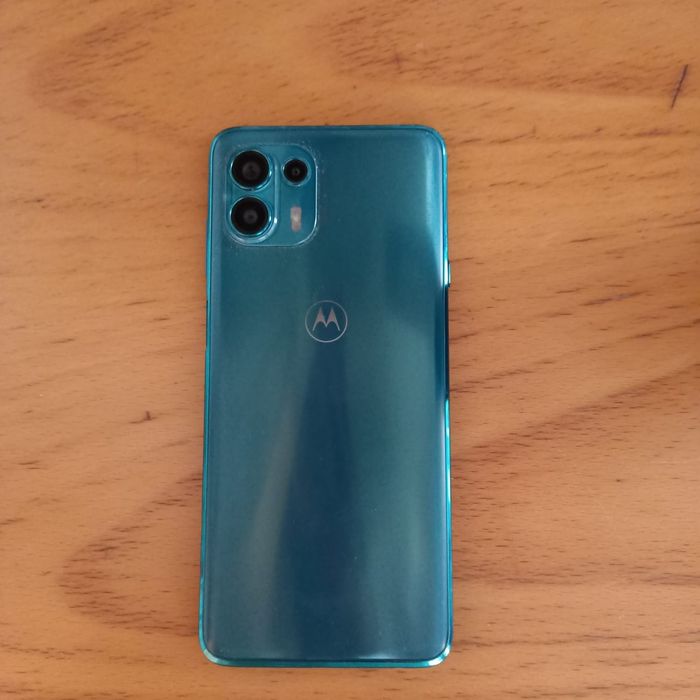 Vând sau schimb Motorola edge 20 lite