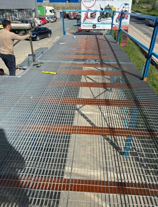 Vând grătare zincată orice model și orice dimensiune trepte pentru scă