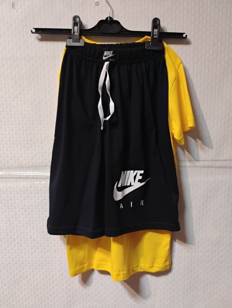 Compleu copii Adidas și Nike