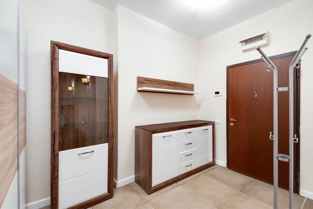 Apartament cu gradina si piscina interioara, Pipera Erou Iancu Nicolae