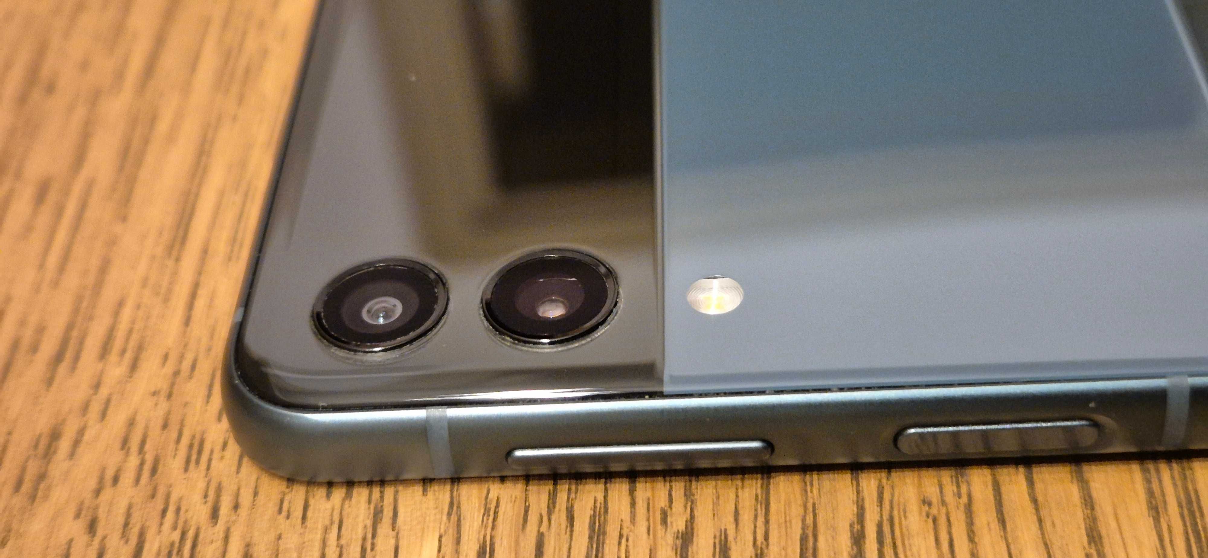Телефон Galaxy Z Flip3 265GB Green