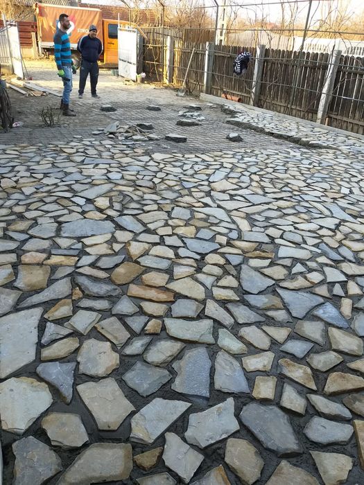 Piatra naturala de munte de Grecia 100%. Lucrez în toată Țara