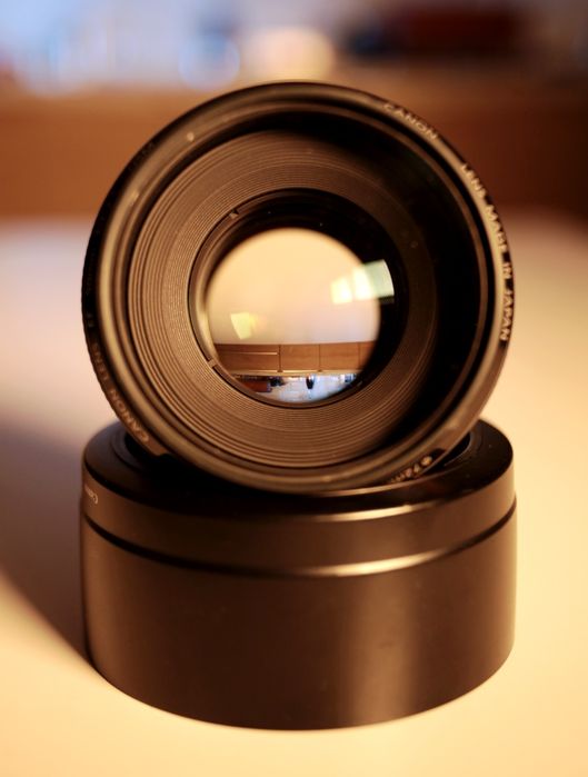 Obiectiv Canon 50mm f1.2 L si blit Godox V860 ii Canon