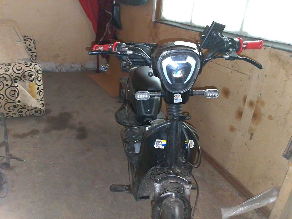 Продам электро скутер