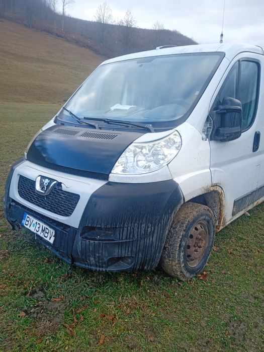 Vând duba Peugeot boxer