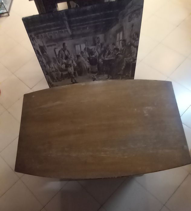 Симпатична ретро масичка