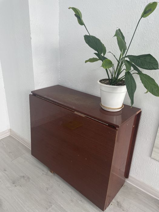 Отдам за 1000 тг