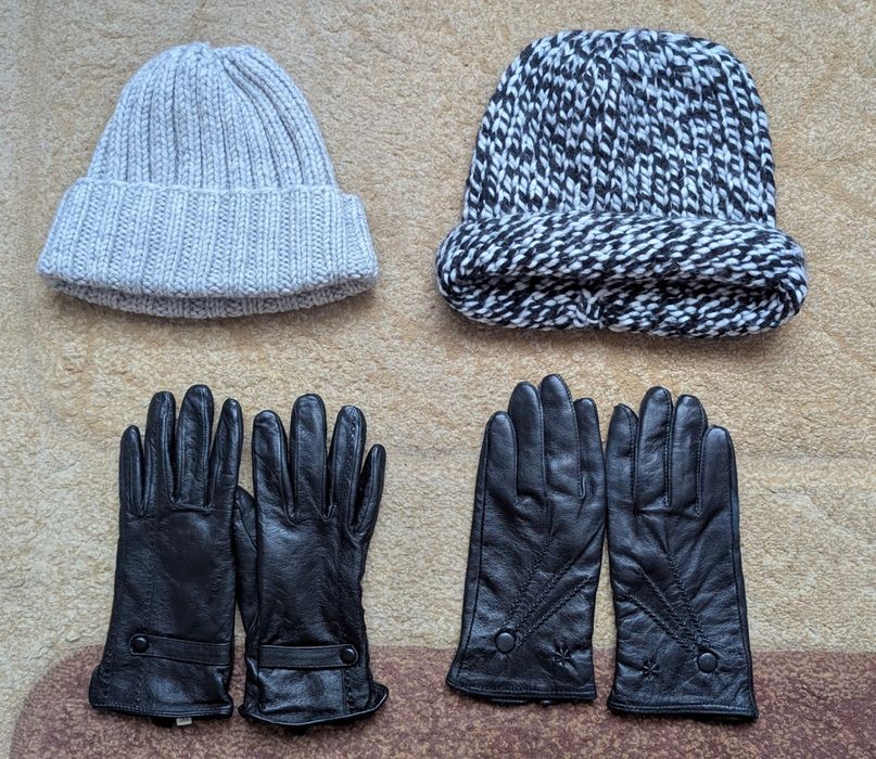 Женские шапки и перчатки