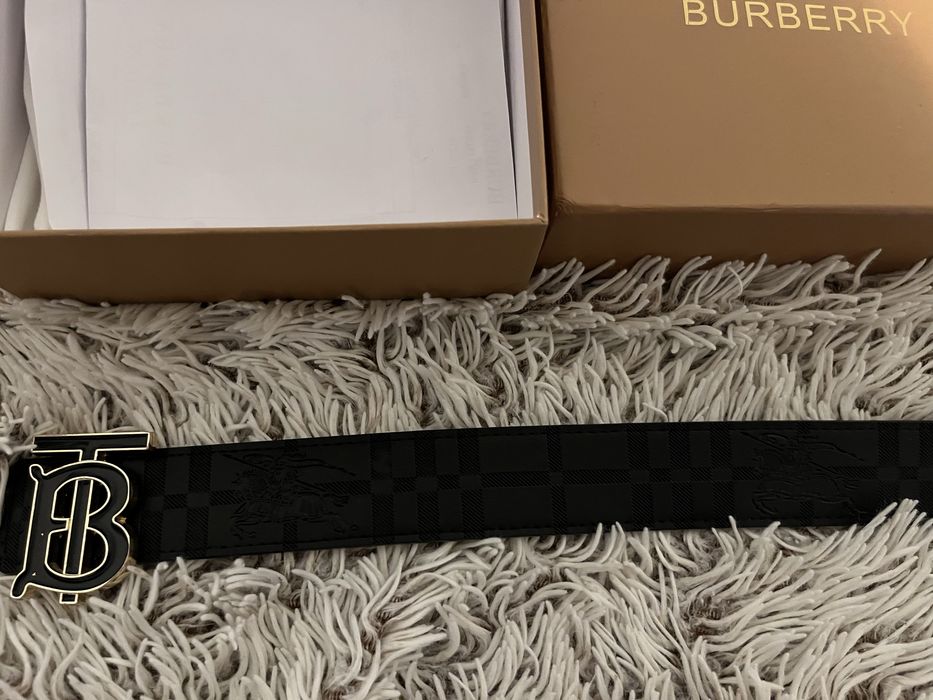 Curea burberry noua premium