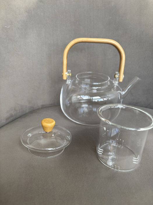 Ceainic elegant din sticla si bambus - nou - 1L