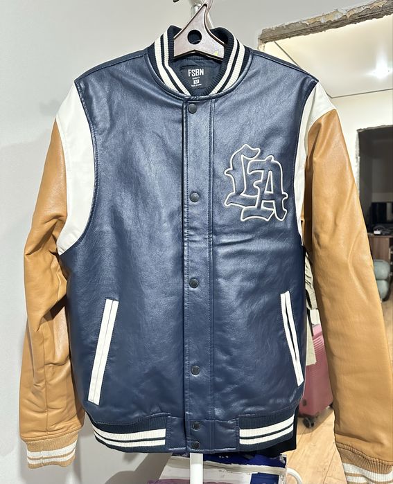 Куртка мужская осенняя