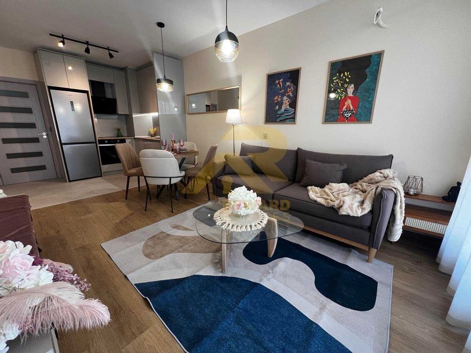 Продава се Двустаен апартамент в София, Център - 64 кв.м за 3110 €/кв.м - Снимка #1