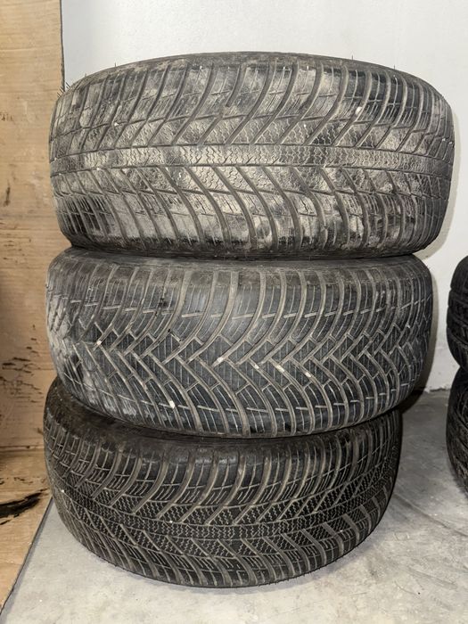 3 бр всесезонни гуми 195/50/15 дот.24г