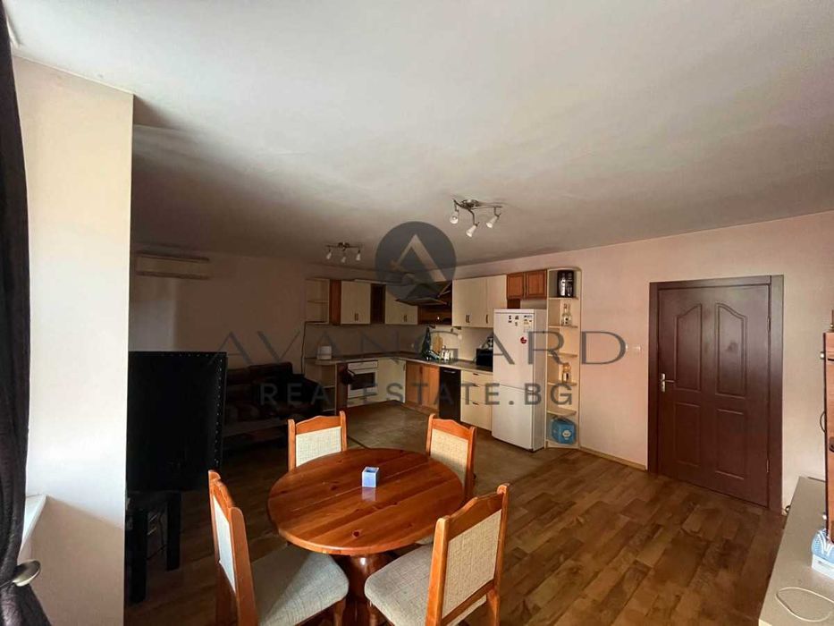 Продава се Двустаен апартамент в Пловдив, Кючук Париж - 81 кв.м за 2050 €/кв.м - Снимка #1