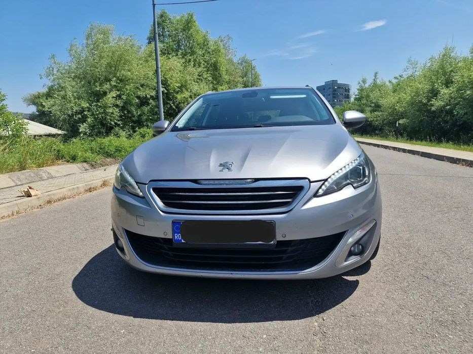 Peugeot 308 baterie noua cu garantie