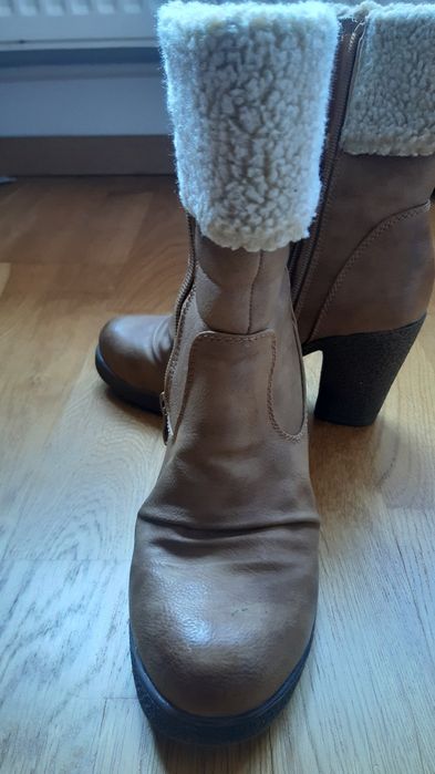 Ghete 36 cu toc gros