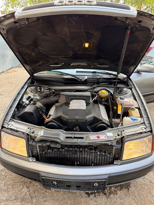 Audi 100 2.8 Quattro, cutie manuala, vehicul istoric in acte