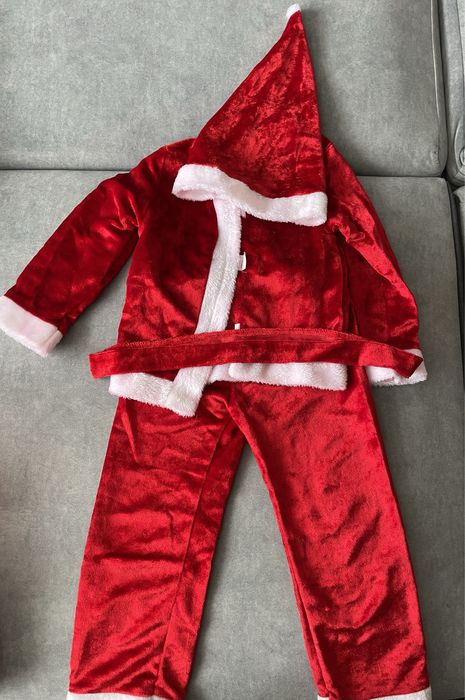 Продаются новогодние костюмы
