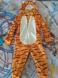 Продается детский костюм в виде тигрёнка, подойдёт на возраст от 5-7