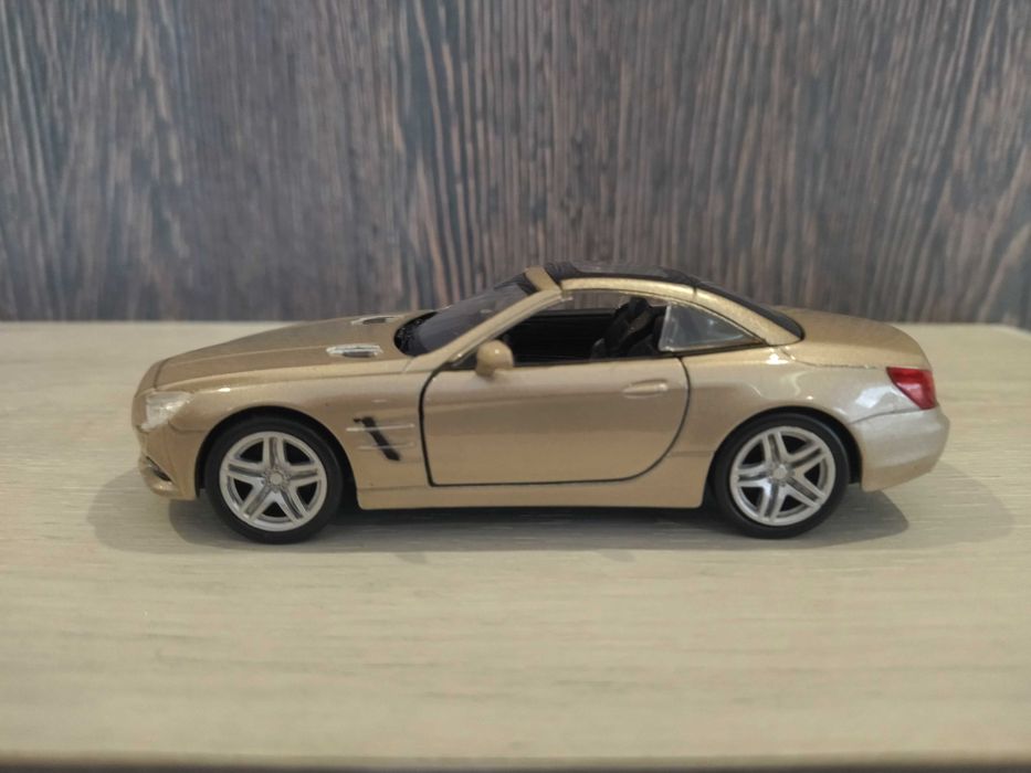 Метална количка Mercedes -Benz SL 500 !!!