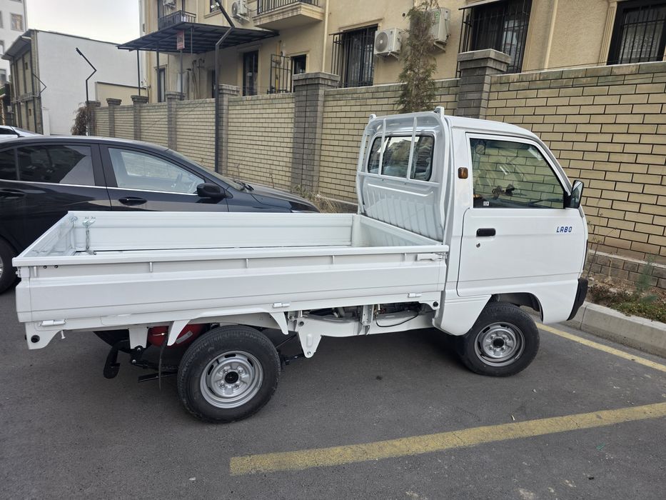 Moshina labo yangi zor 2025 yil olganimga 1 oy buldi