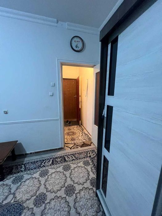 Сергели 4 1/3/5 квартира чистая,балкон 2х6