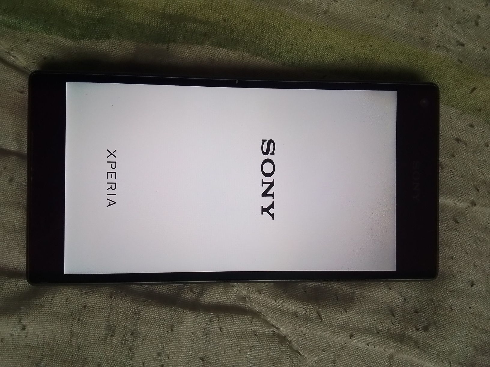 Sony Xperia Z5 E5823 Compact - 4.6', Octa-core, 32GB, 2GB RAM, LTE 4G