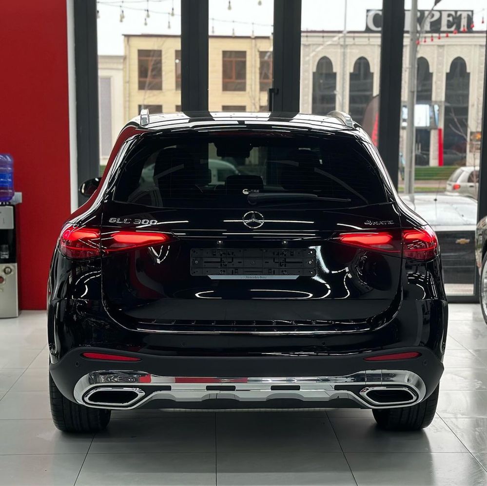 Продаётся Mercedes Benz Glc300